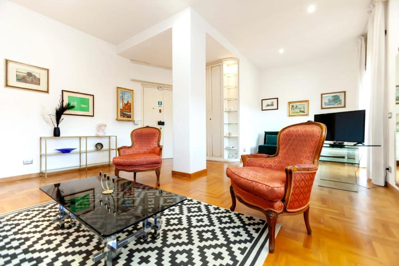Cavalleggeri House Rome Exterior photo